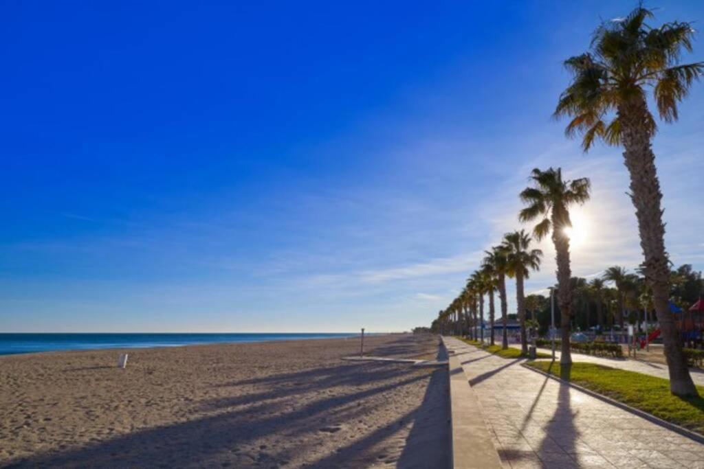 New! Modern Apartment Right On The Beach! Miami Playa Eksteriør billede