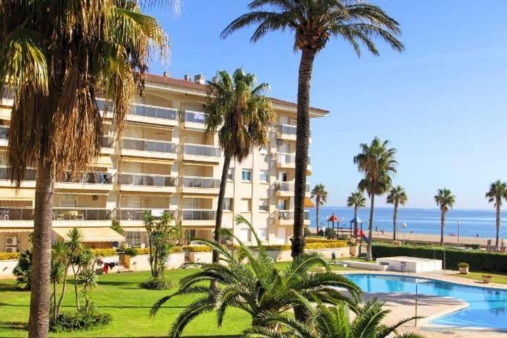 New! Modern Apartment Right On The Beach! Miami Playa Eksteriør billede